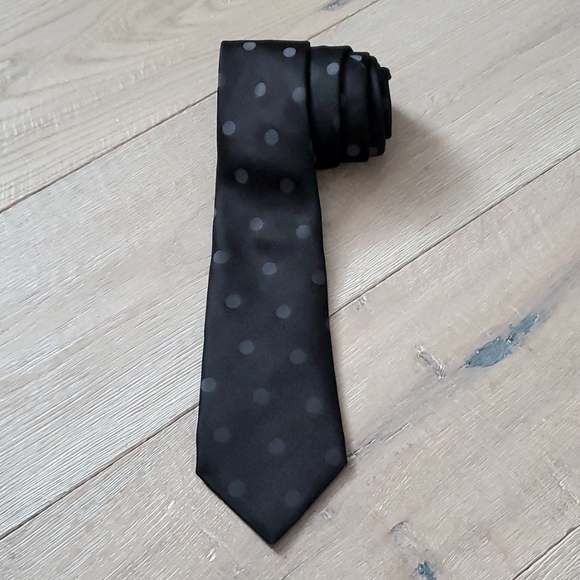 Giorgio Armani Other - Giorgio Armani tie